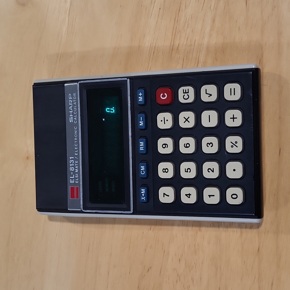 Sharp EL-8131 Calculator